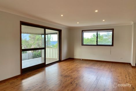 Property photo of 52 Dampier Boulevard Killarney Vale NSW 2261