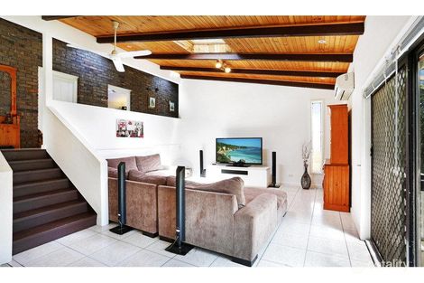 Property photo of 1 Balook Crescent Bradbury NSW 2560