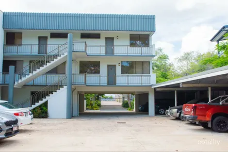 Property photo of 5/35-37 Sims Esplanade Yorkeys Knob QLD 4878