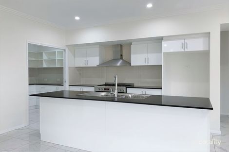 Property photo of 17 Gwenda Drive Westbrook QLD 4350