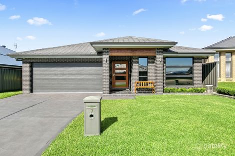 7 Pear St, Gillieston Heights, NSW 2321