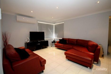 Property photo of 28 Gilgandra Road Hoxton Park NSW 2171