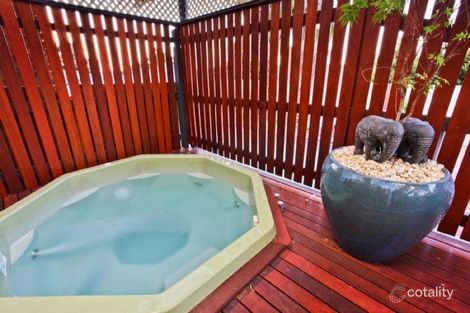 Property photo of 1 Victor Place Attwood VIC 3049