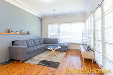 Property photo of 10 Lovett Avenue Dubbo NSW 2830