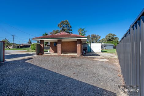 Property photo of 8 Napean Place Armadale WA 6112