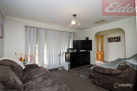 Property photo of 22 Dundee Drive West Wodonga VIC 3690