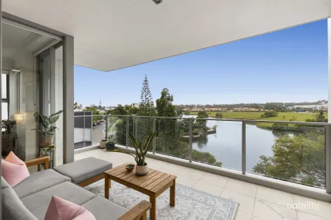 221/129 Laver Dr, Robina, QLD 4226