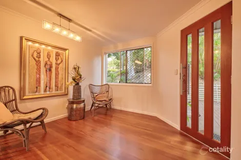 Property photo of 5 Upper Piper Street West Gladstone QLD 4680