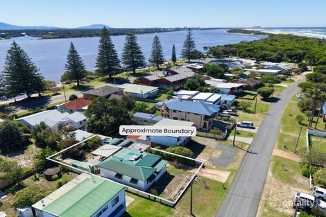 Property photo of 21 Manning Street Manning Point NSW 2430