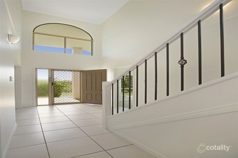 Property photo of 37 Sharyn Drive New Auckland QLD 4680
