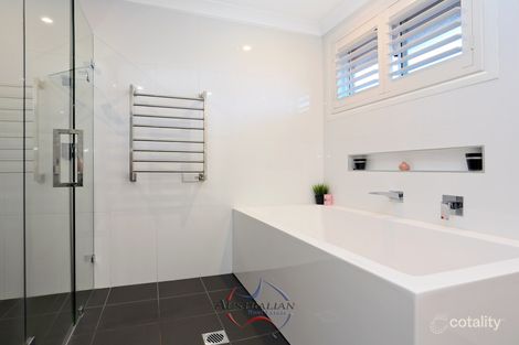 Property photo of 4 Dorrie Place Quakers Hill NSW 2763
