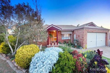 8 Hillcrest Ave, Bellbridge, VIC 3691