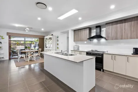 Property photo of 4 Mervyn Crescent Redland Bay QLD 4165