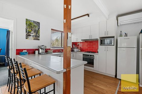 Property photo of 14 Sunshine Rise Sandy Point VIC 3959