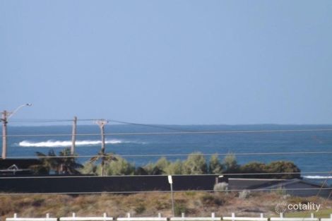 Property photo of 5 Miles Crescent Ledge Point WA 6043