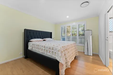 Property photo of 30 Baronet Place Pallara QLD 4110