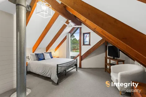 Property photo of 18 McMahons Road Kinglake VIC 3763