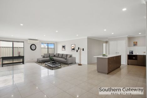 Property photo of 9 Shaftesbury Way Wellard WA 6170