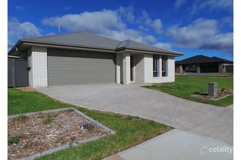 2 Kingham St, North Tamworth, NSW 2340