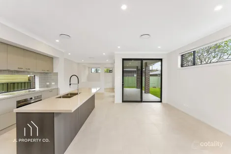 13 Gross Ave, Umina Beach, NSW 2257