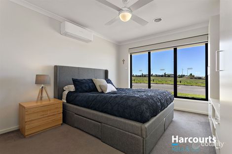 Property photo of 10 Cerridwen Street Epping VIC 3076