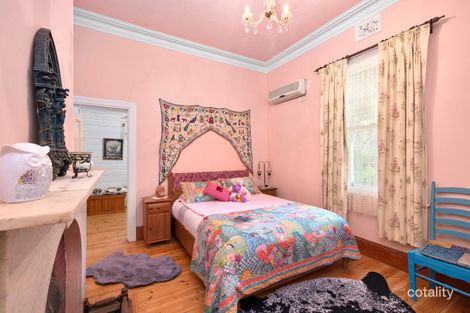 Property photo of 24 Degraves Street Elmhurst VIC 3469