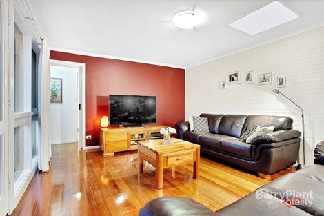 Property photo of 26 Nangiloc Crescent Werribee VIC 3030