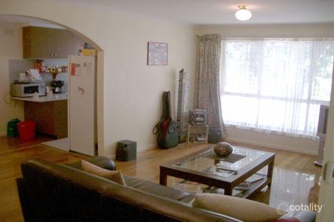 Property photo of 139 Windsor Crescent Mont Albert VIC 3127