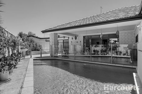 Property photo of 10 Duyfken Way Dudley Park WA 6210
