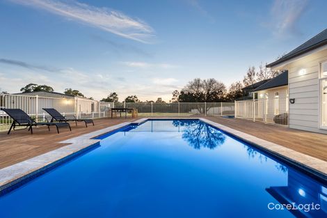 Property photo of 10 Coach House Lane Beaconsfield VIC 3807