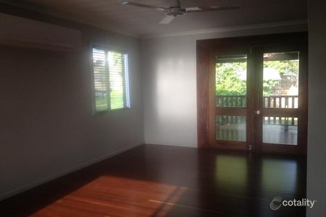 8 Geraldine St, West Gladstone, QLD 4680