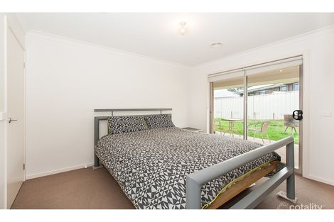 Property photo of 2/32 Whitton Drive Thurgoona NSW 2640
