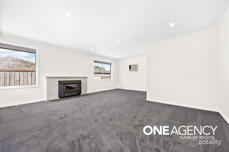 Property photo of 9 Meldrum Court Sunbury VIC 3429
