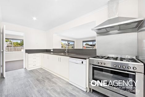 Property photo of 9 Meldrum Court Sunbury VIC 3429