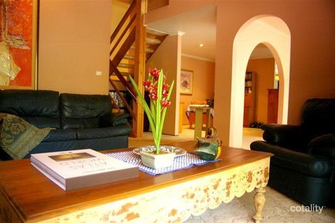 11 Redgrove St, Green Point, NSW 2251