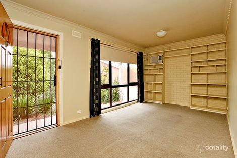 Property photo of 13/31-33 Deutgam Street Werribee VIC 3030