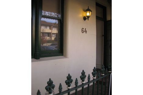 Property photo of 64 Raglan Street South Melbourne VIC 3205