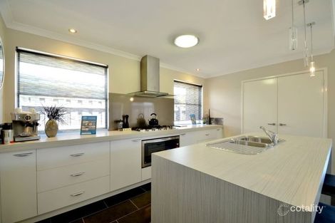 Property photo of 8 Onyx Lane Wellard WA 6170