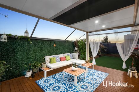 Property photo of 36 Sandalwood Crescent Colebee NSW 2761