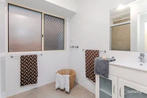 Property photo of 24 Bradley Grove Mitchell Park SA 5043