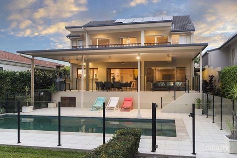 Property photo of 332 Ron Penhaligon Way Robina QLD 4226