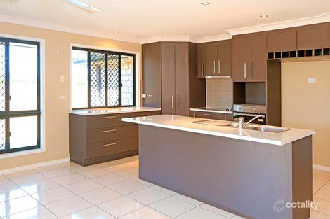 Property photo of 40 Robertson Road Gracemere QLD 4702