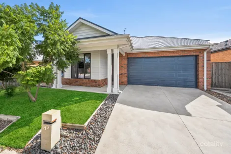 44 Cedar Rd, Lara, VIC 3212