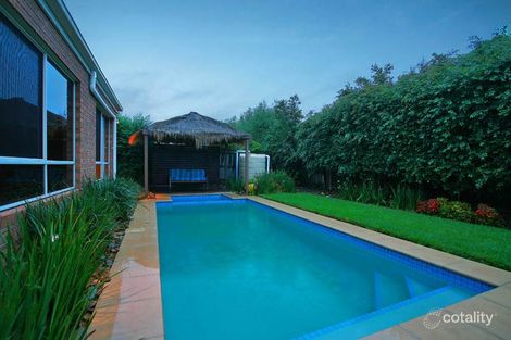 5 Manchester Dr, Skye, VIC 3977