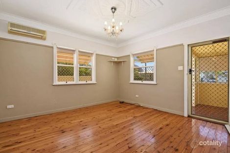 2b Ranfurly St, Newtown, QLD 4350