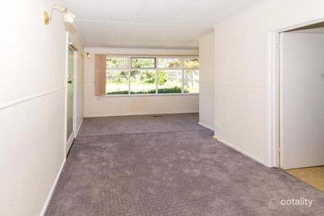 Property photo of 32 Panoramic Grove Glen Waverley VIC 3150