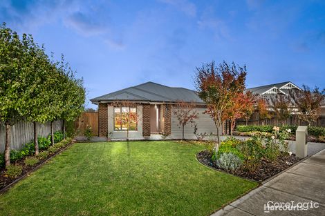 Property photo of 5 Jemima Court Garfield VIC 3814