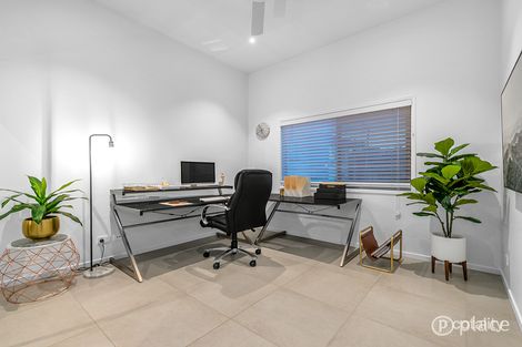 Property photo of 42 Raven Street Camp Hill QLD 4152