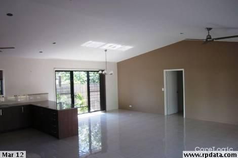 Property photo of 8 York Court Horseshoe Bay QLD 4819