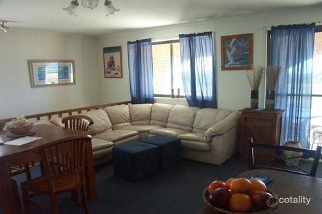 Property photo of 2/111 Pacific Boulevard Buddina QLD 4575